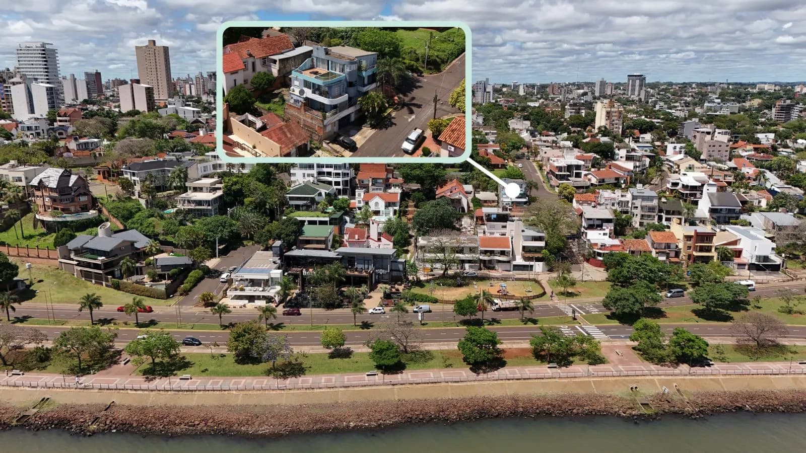 Propiedad moderna con vista al río