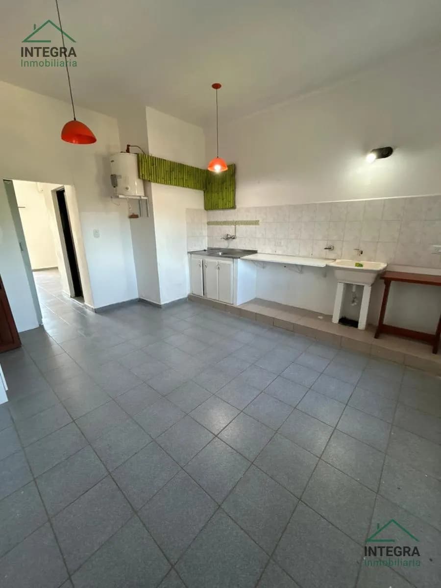 Departamento en alquiler sobre Av. Santa catalina