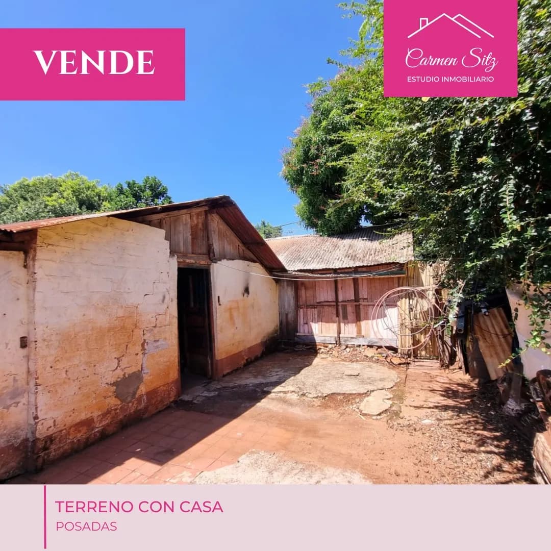 Terreno con casa rústica en venta