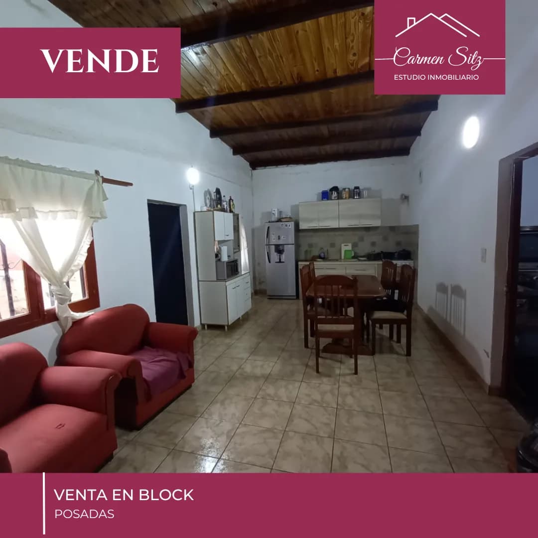 Living comedor con techo de madera
