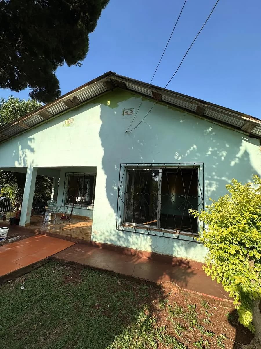 En Venta Casa de 2 Dormitorios Centrica en Barrio Centro, San Vicente, Misiones
