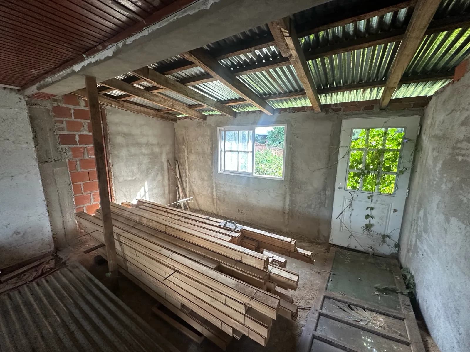 En Venta Casa a Reffacionar, en Dos de Mayo, Misiones