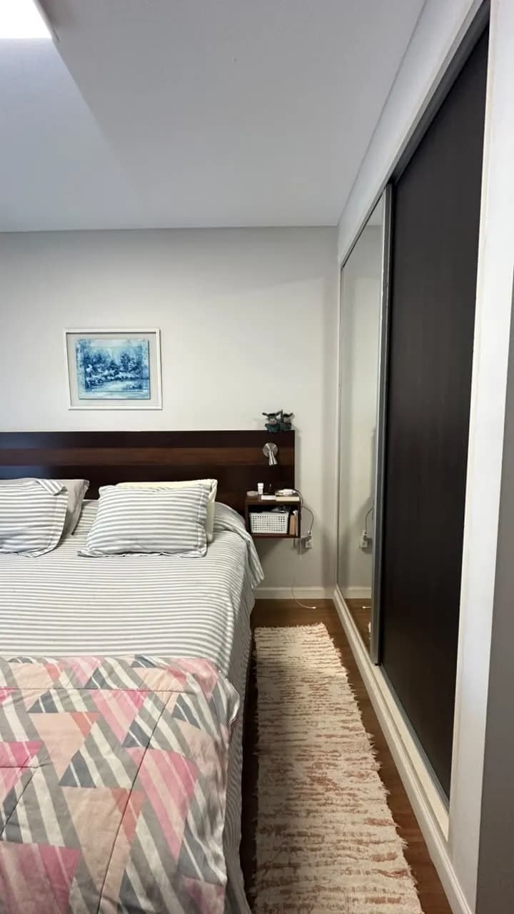 Dormitorio principal con armario empotrado