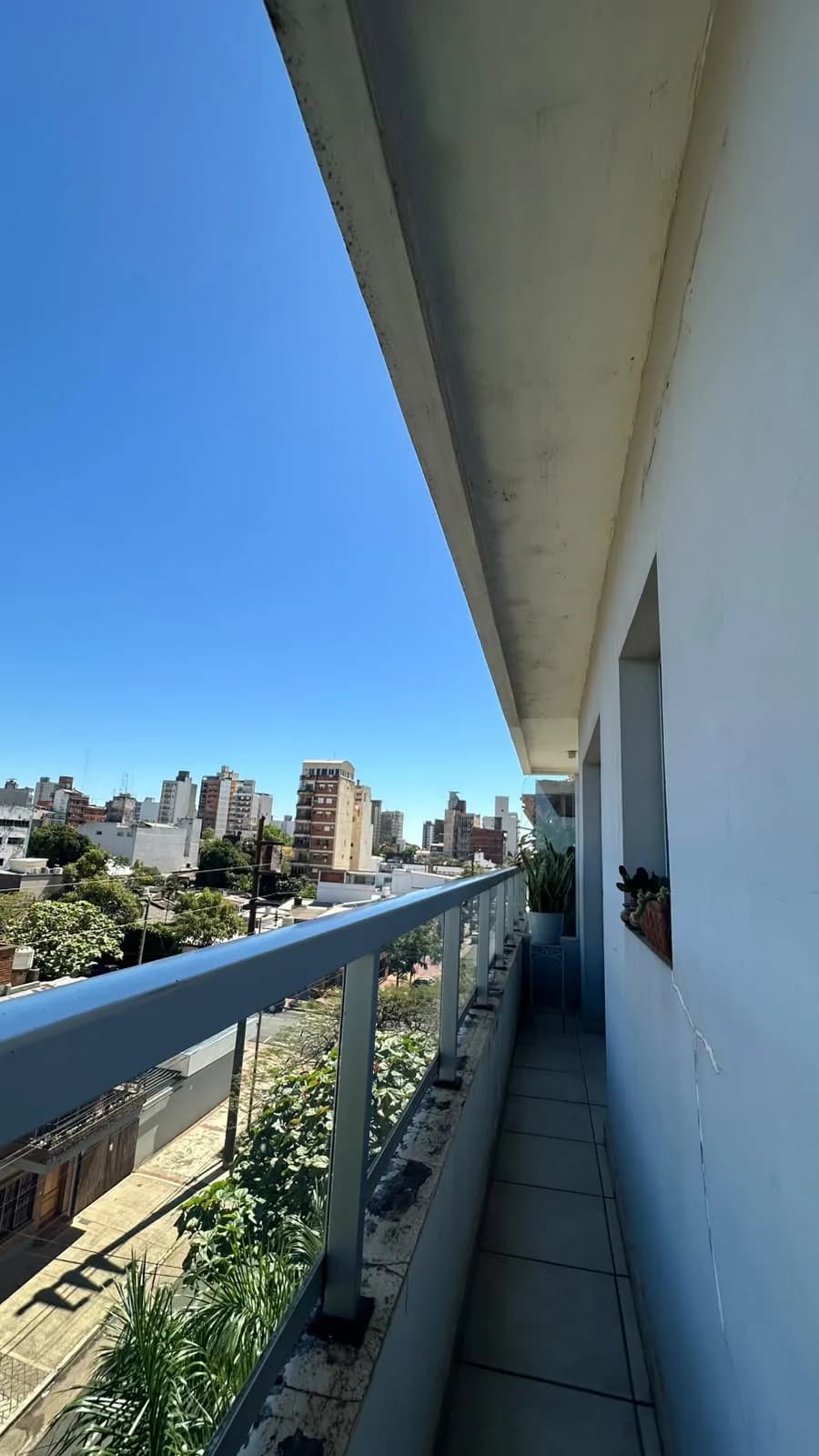 Balcón corrido con vista panorámica