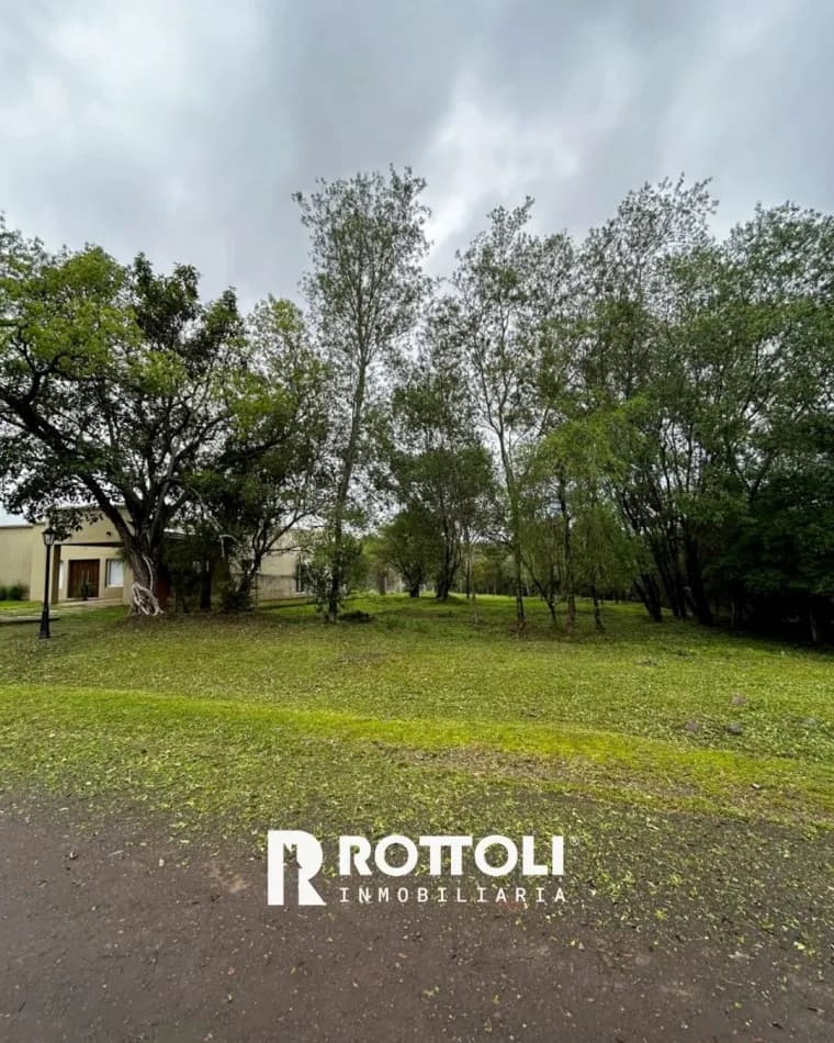 LOTE EN VENTA-BARRIO CERRADO