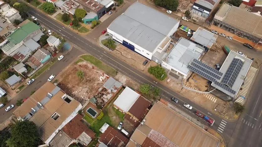 Vista aérea de propiedades urbanas