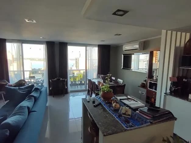 Amplio apartamento moderno con vista panorámica