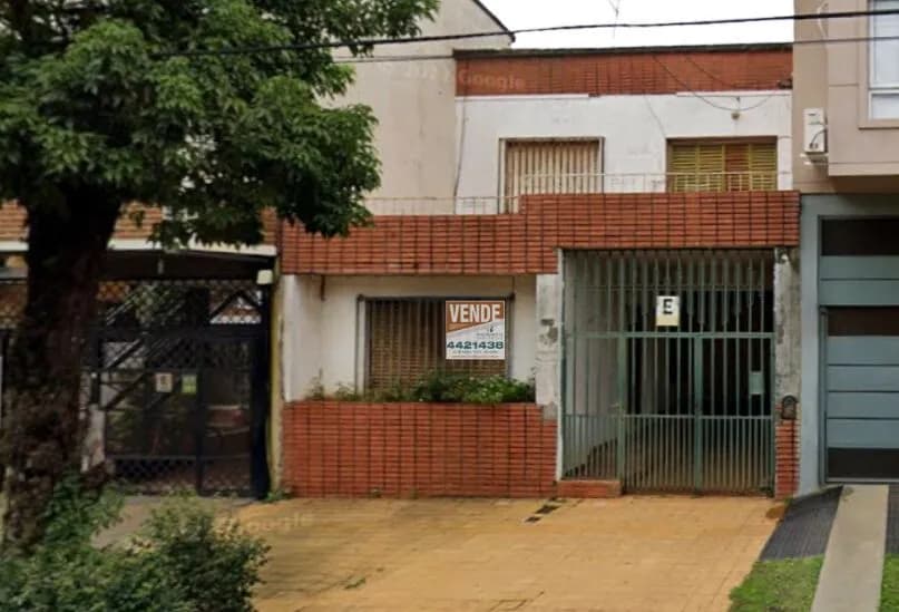 AMPLIA CASA EN VENTA EN POSADAS MISIONES