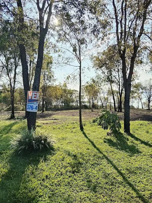 EN VENTA HERMOSO LOTE DE  900 M2 EN BARRIO COSTA MANGO EN POSADAS MNES