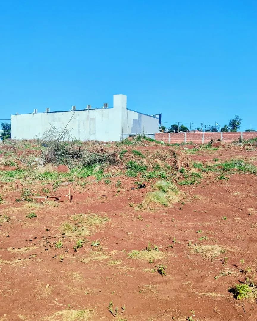 EN VENTA 18.000 M2 SOBRE AVENIDA
