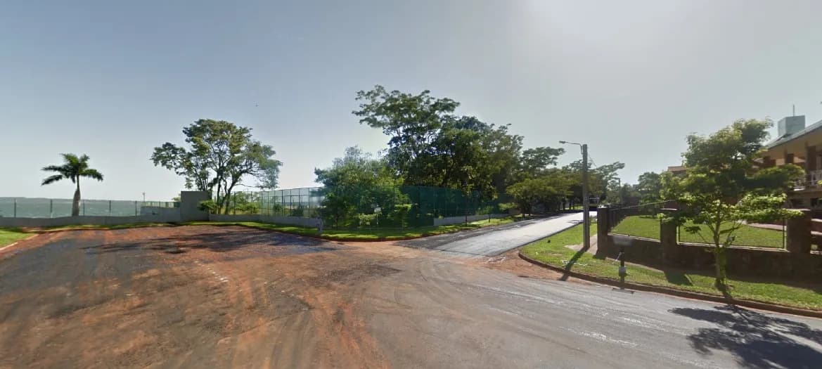 Hermoso y amplio terreno en venta en Posadas
