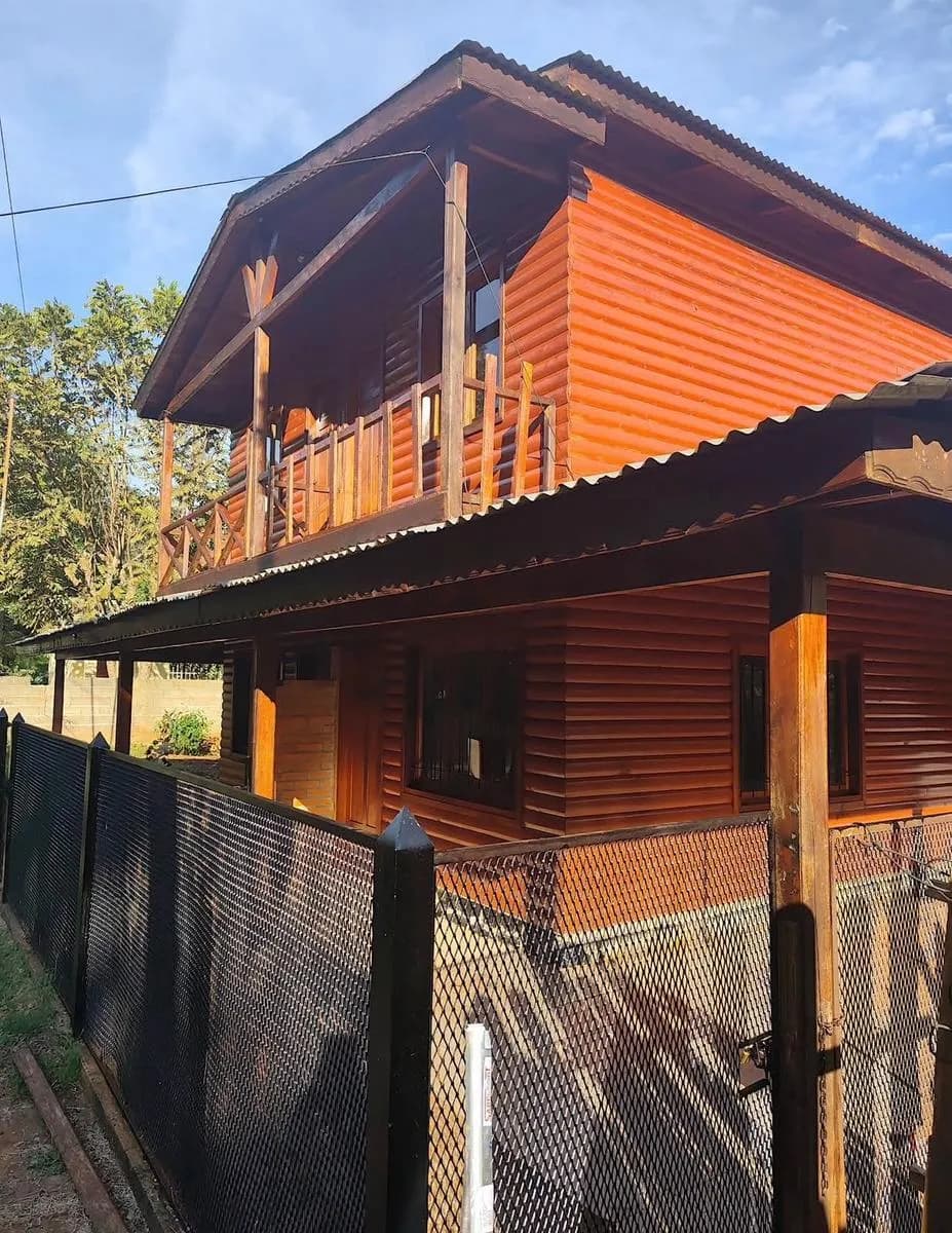 Terreno con cabaña en venta
