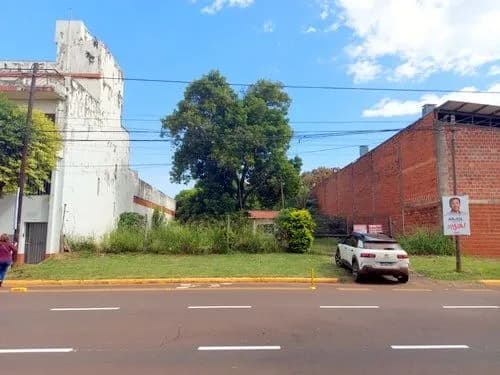 EN VENTA AMPLIO LOTE DE 800 M2 DE SUP.