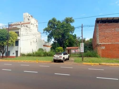 EN VENTA AMPLIO LOTE DE 800 M2 DE SUP.