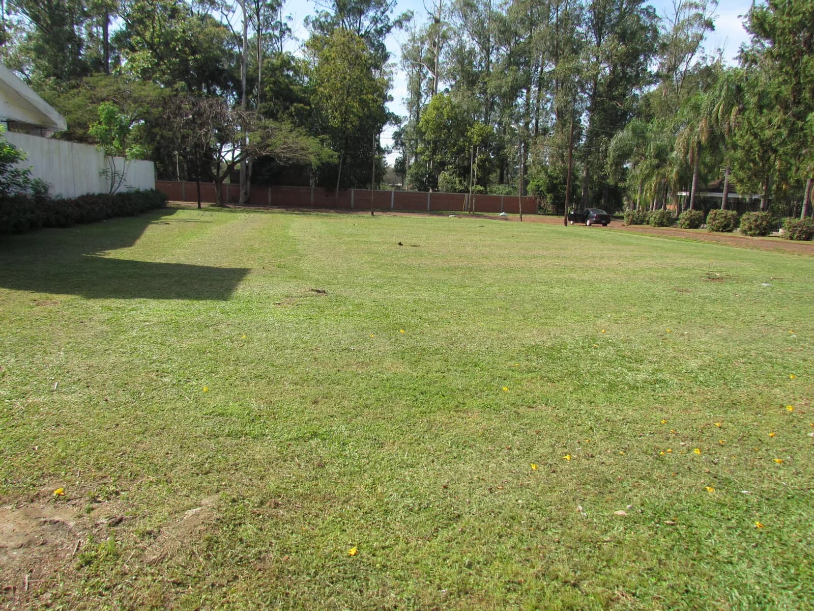 Lote en Esquina. Zona Residencia de Gobernación