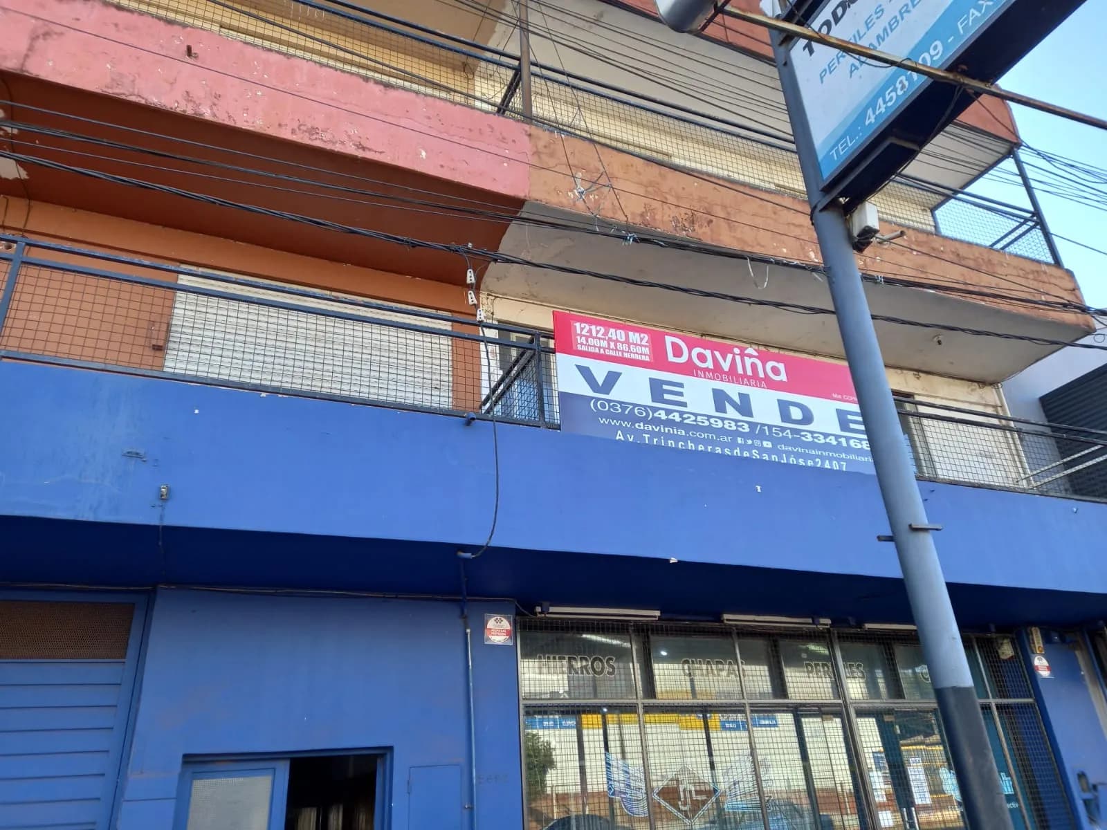 Propiedad comercial en venta de gran escala sobre Avenida Uruguay, Posadas