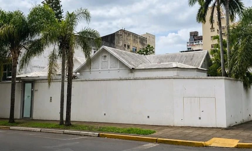 EN VENTA O ALQUILER ESQUINA CON MULTIPLES POSIBILIDADES  EN POSADAS MISIONES