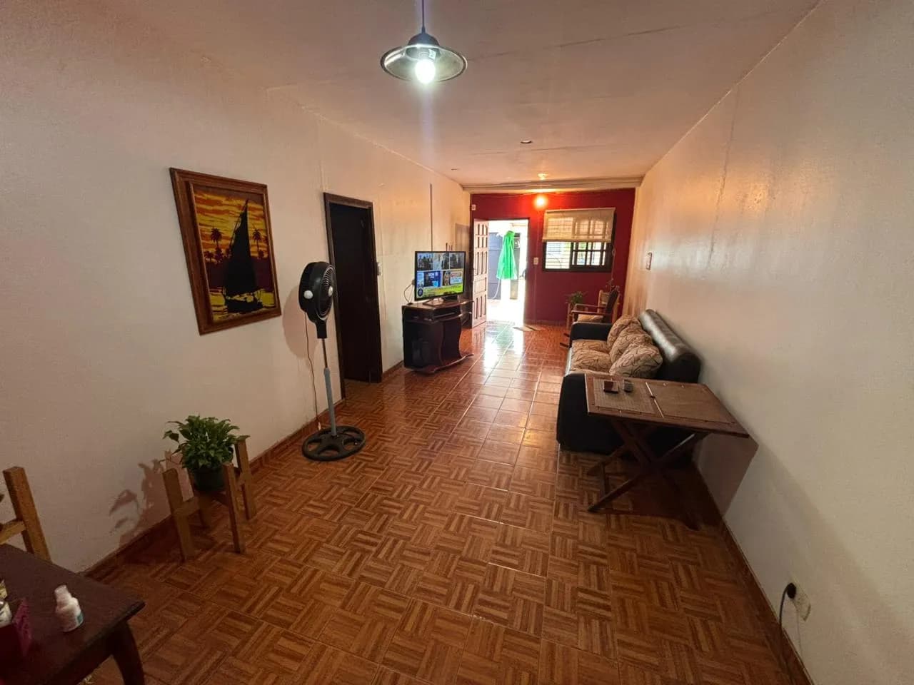 Vende Casa en Bº judicial Posadas con  3 dormitorios.