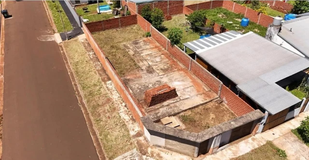 Vende Lote en  Bº Itaembe Guazu