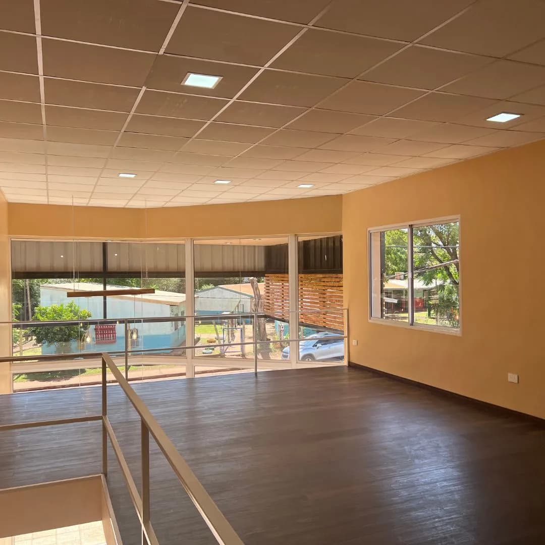 Local Comercial en alquiler S/ Av. 147 Itaembe Mini