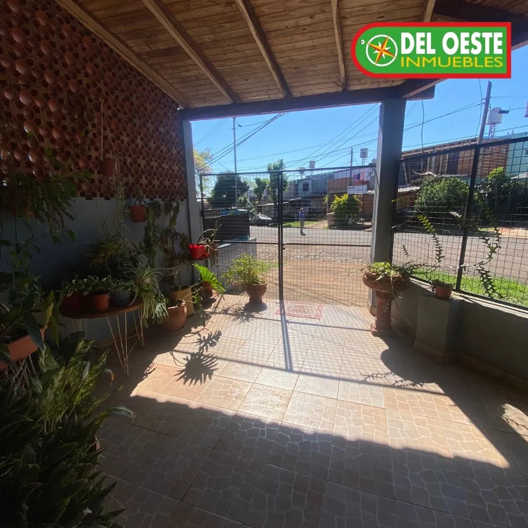 Casa tipo Duplex en Venta Z/ Jauretche y ituzaingo,3 dormitorios con quincho