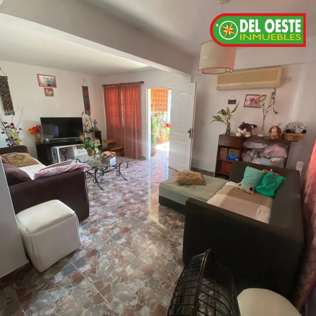 Casa tipo Duplex en Venta Z/ Jauretche y ituzaingo,3 dormitorios con quincho
