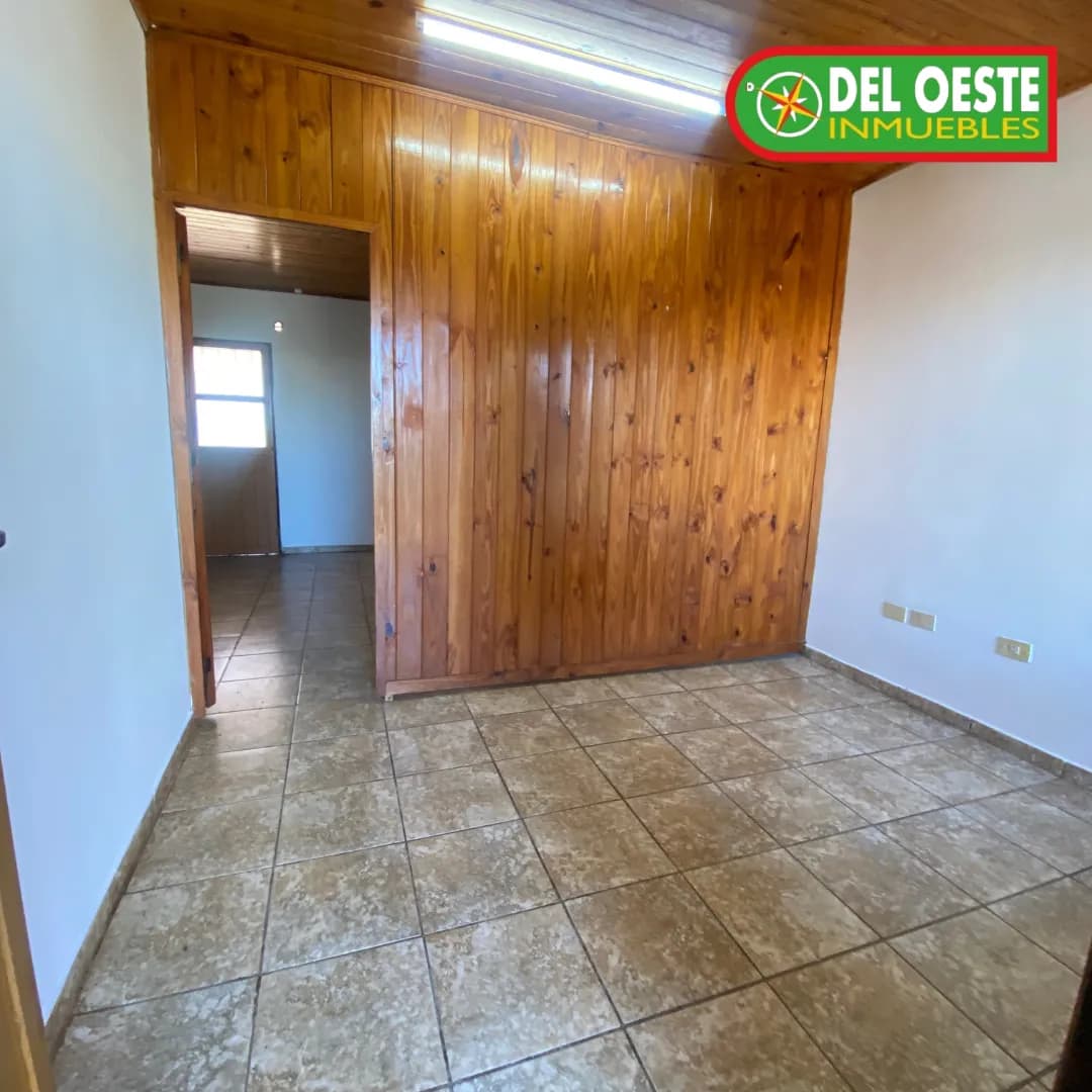 Casa en Venta Bº Itaembe Mini  3 dormitorios con Patio.