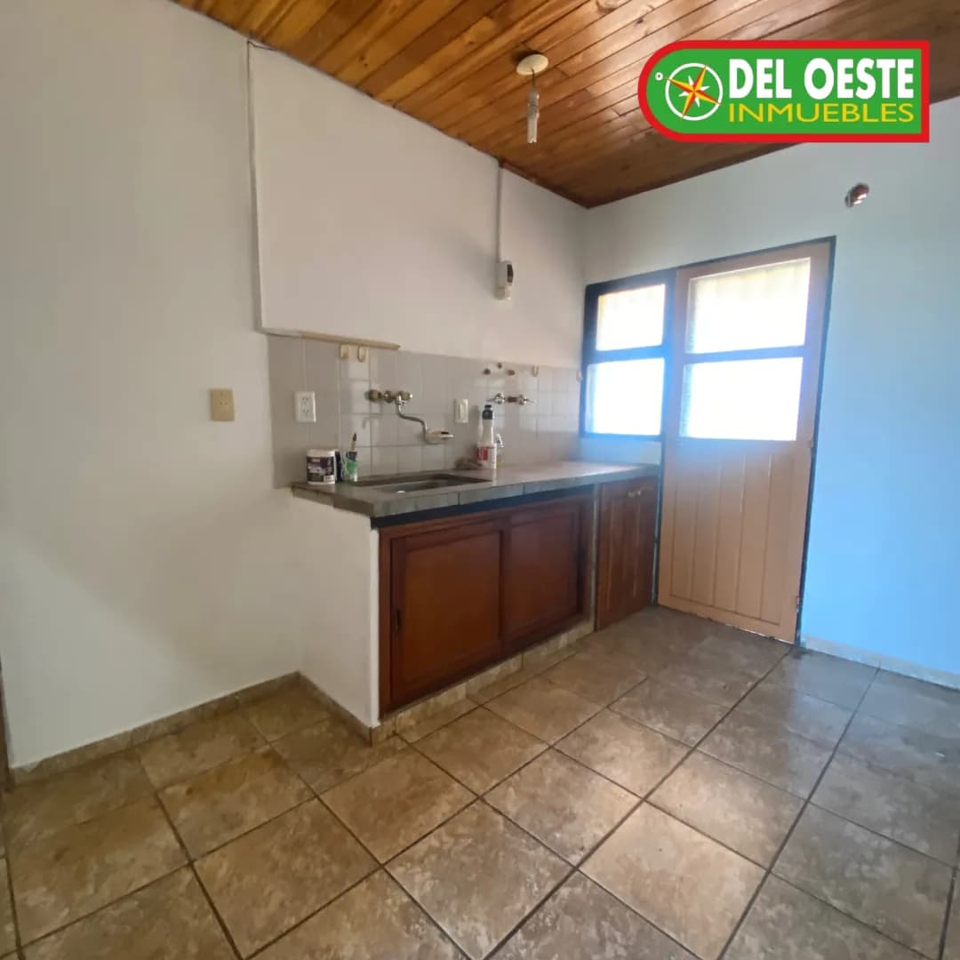 Casa en Venta Bº Itaembe Mini  3 dormitorios con Patio.