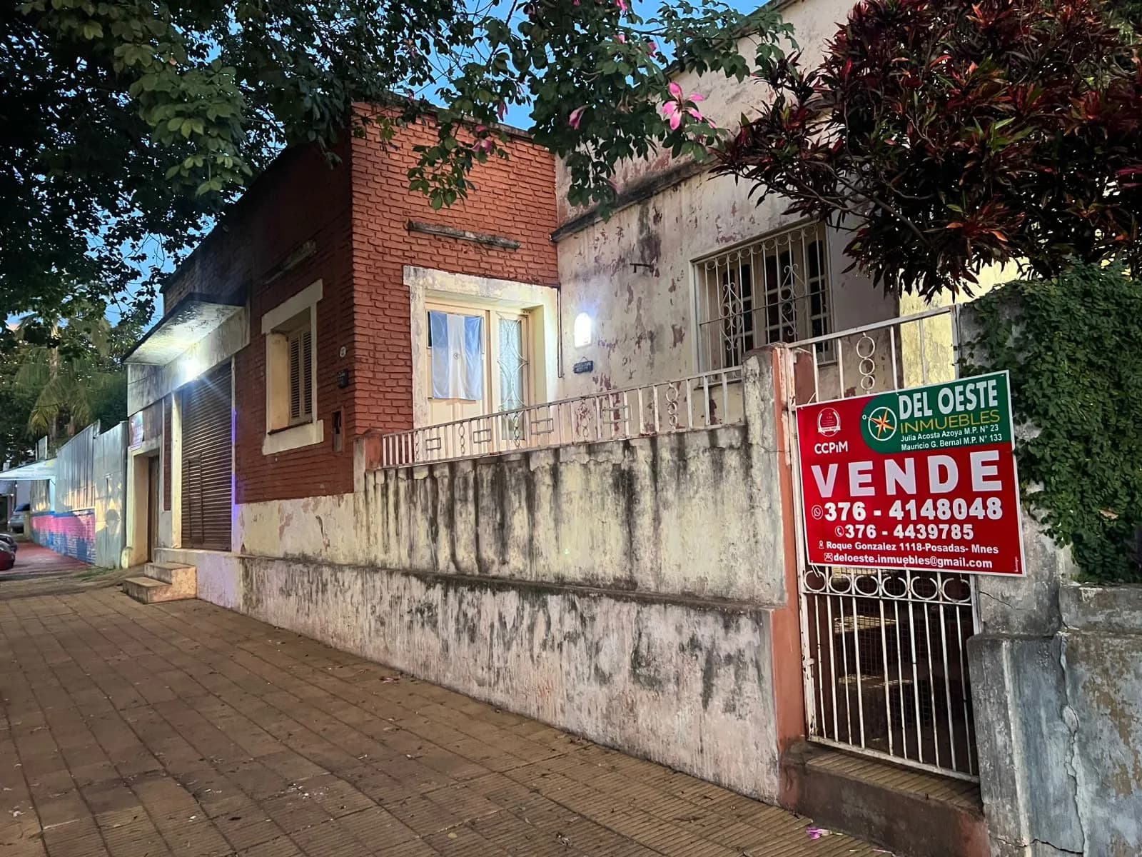Casa en Venta S/Av. Tambor de Tacuari  442 m2 aprox