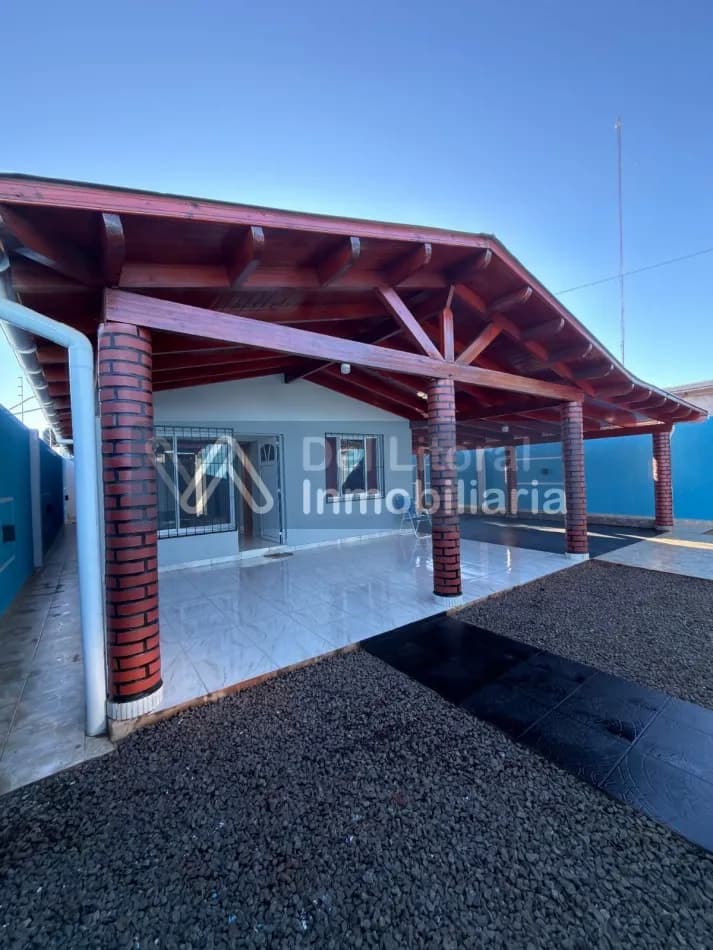 TERRENO CON CASA, QUINCHO Y PILETA