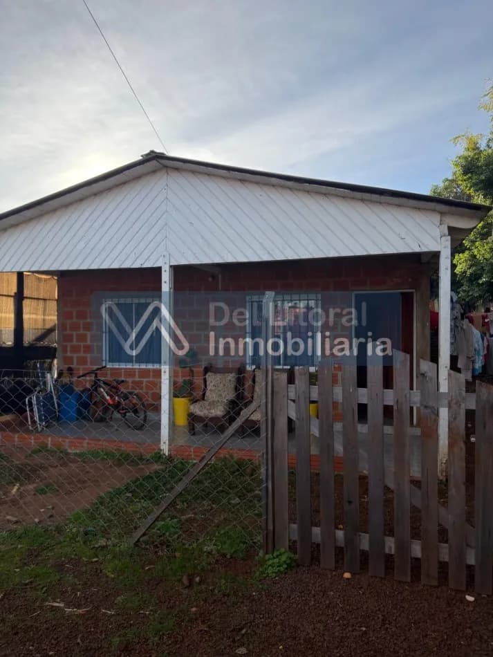 TERRENO CON CASA- A 1/2 CUADRA DE RUTA 13 Y 2 CUADRAS DE AV. LIBERTADOR
