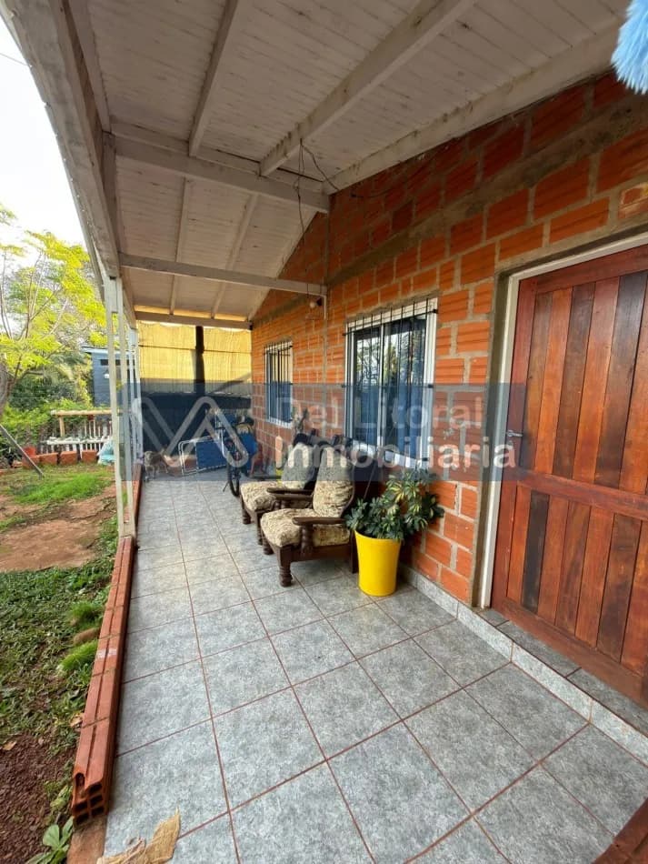 TERRENO CON CASA- A 1/2 CUADRA DE RUTA 13 Y 2 CUADRAS DE AV. LIBERTADOR