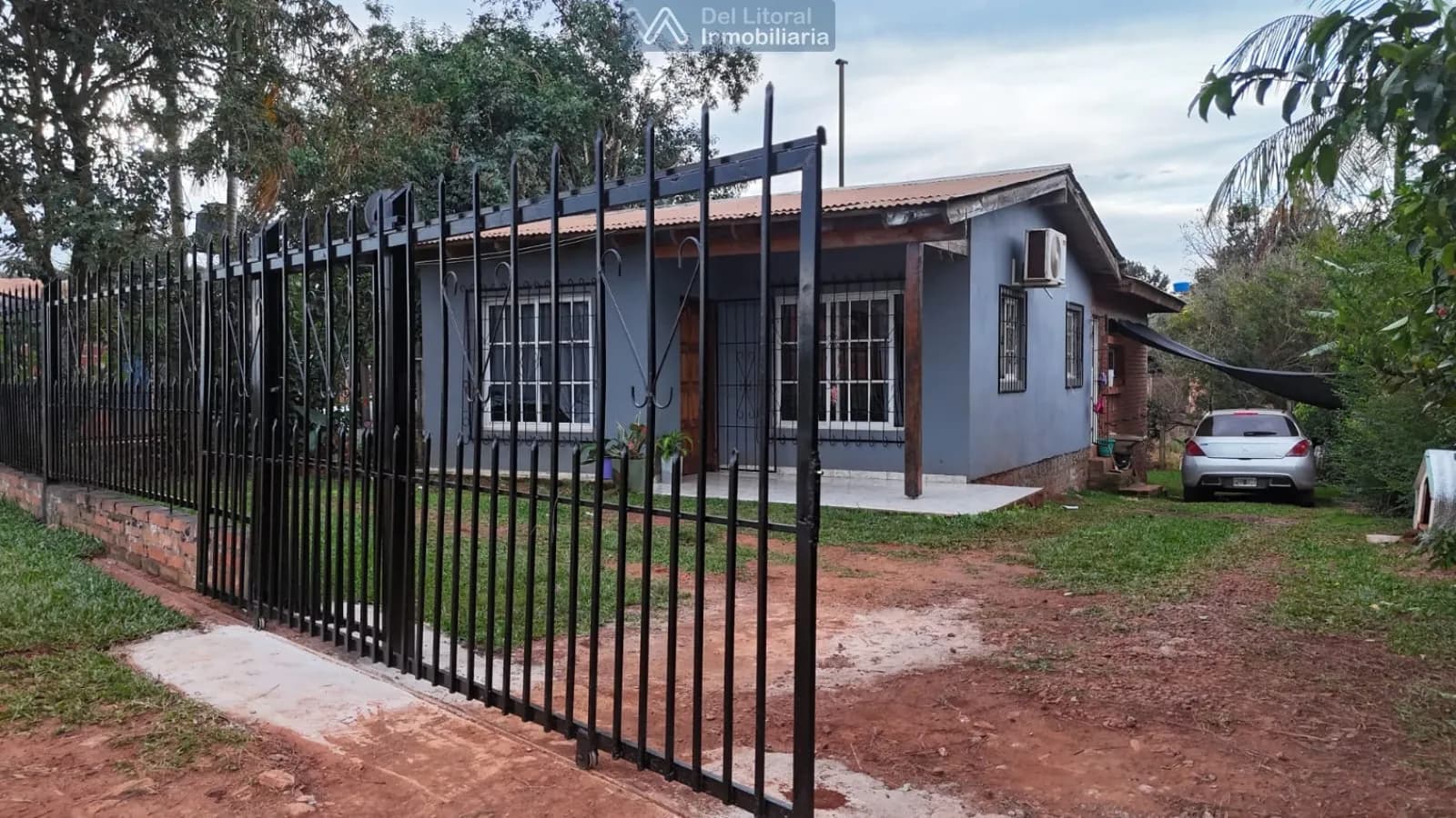 CASA CON TERRENO EN VENTA O PERMUTA