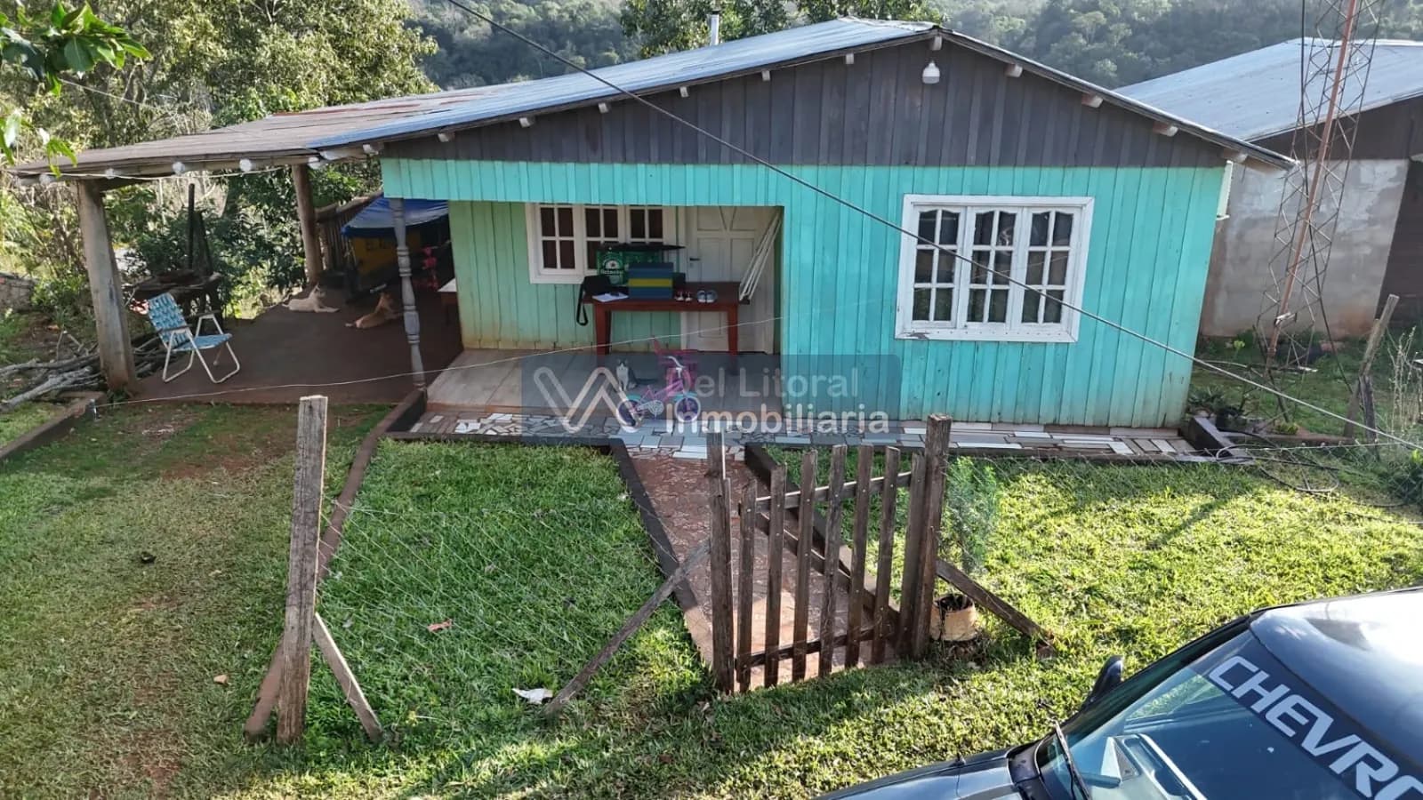 TERRENO CON CASA. Barrio Malvinas, San Vicente Mns
