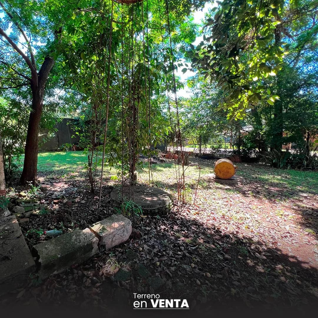 Terreno en barrio Jardín, a metros de ruta provincial 213