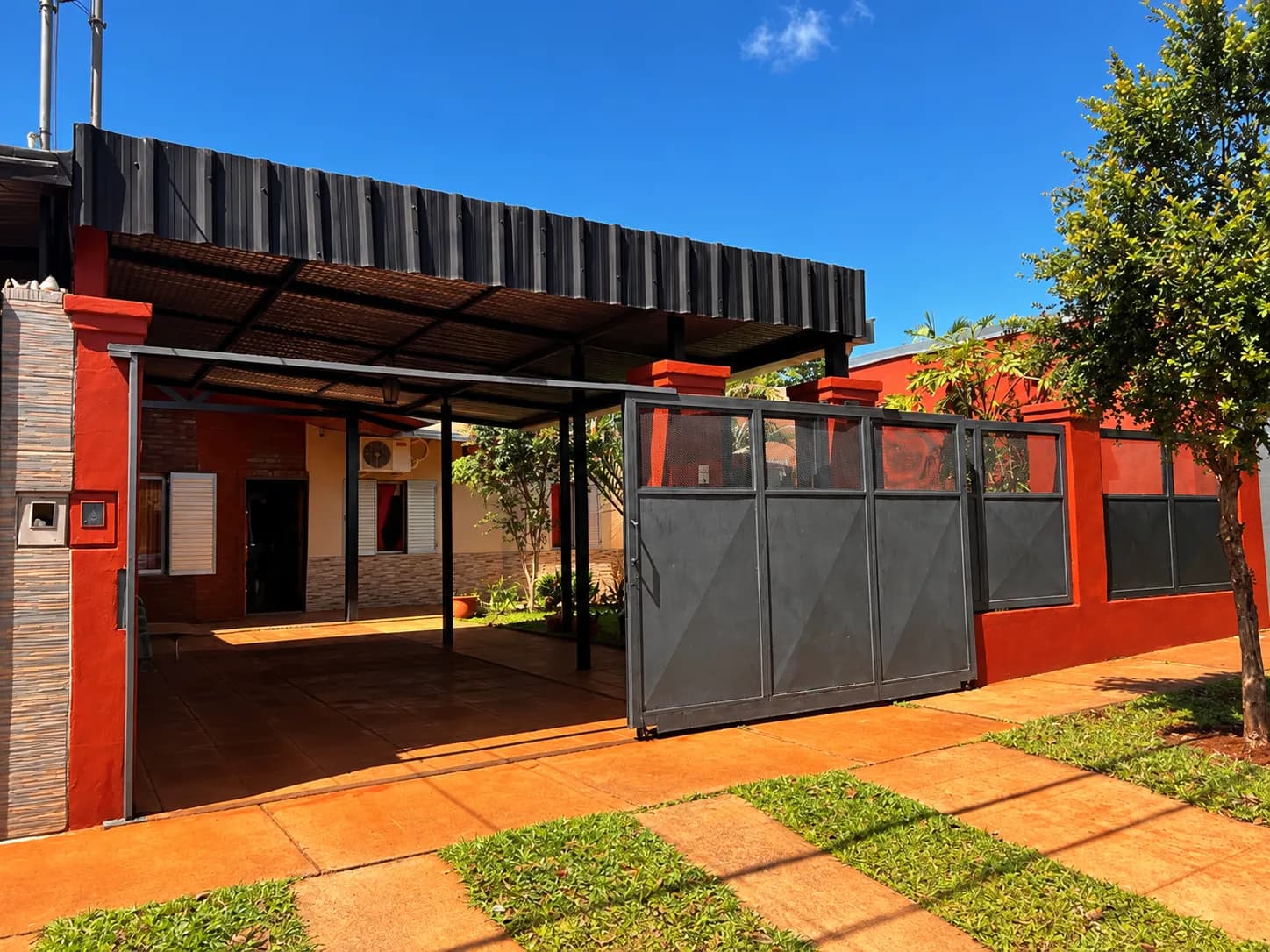 Casa en Venta en B° Terrazas de Itaembe Mini