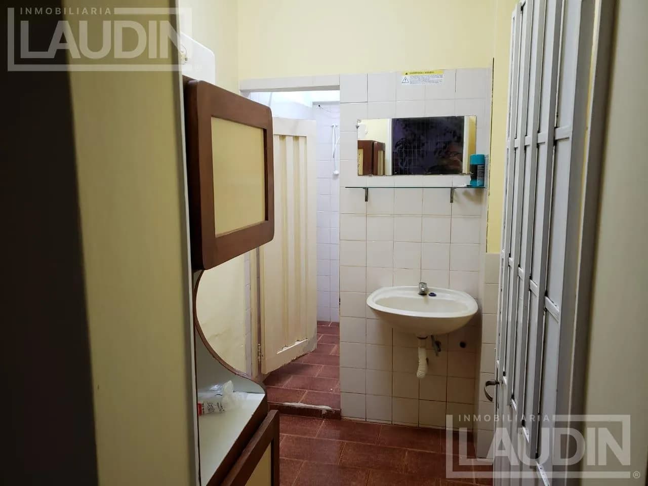 Se Alquila Casa en Villa Lanús