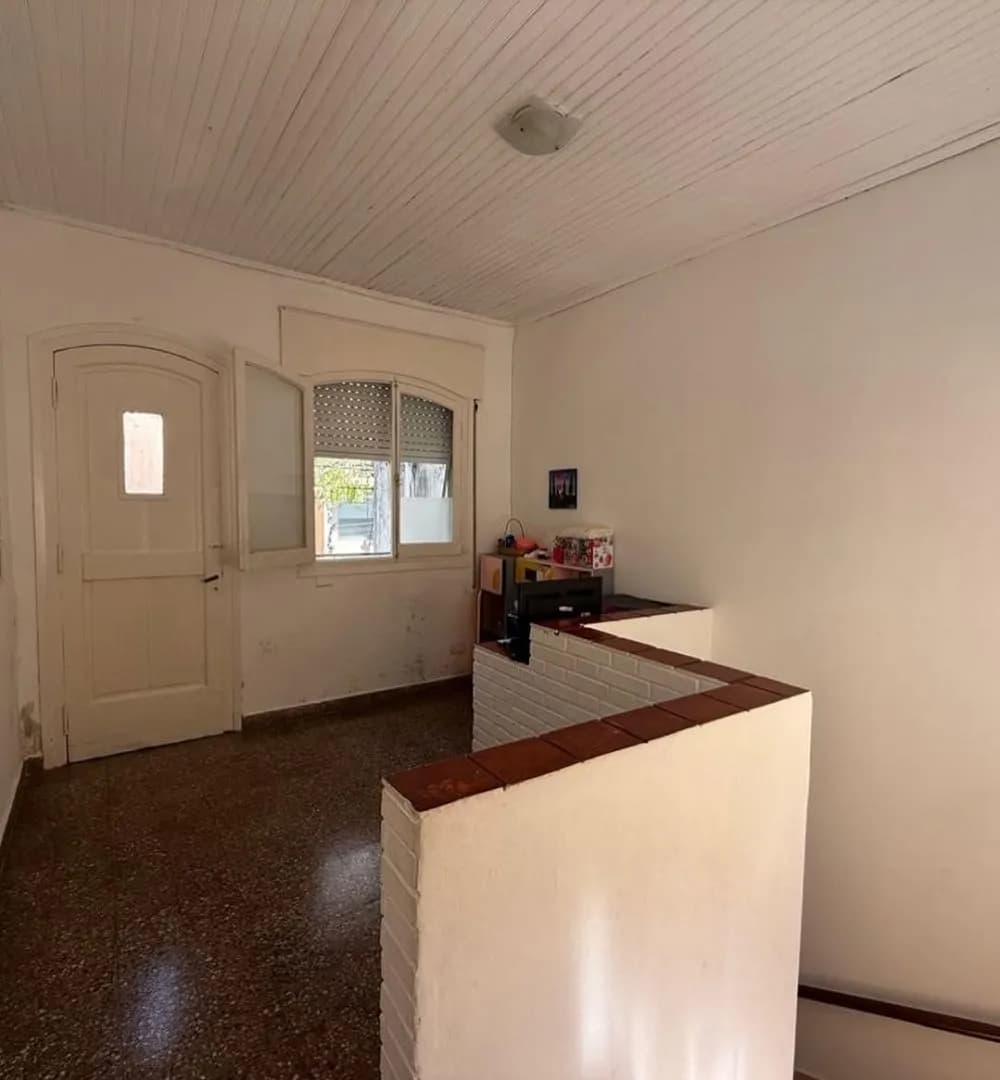 VENTA DE CASA EN EL CENTRO DE POSADAS, EL LUJO DE TENER TODO CERCA