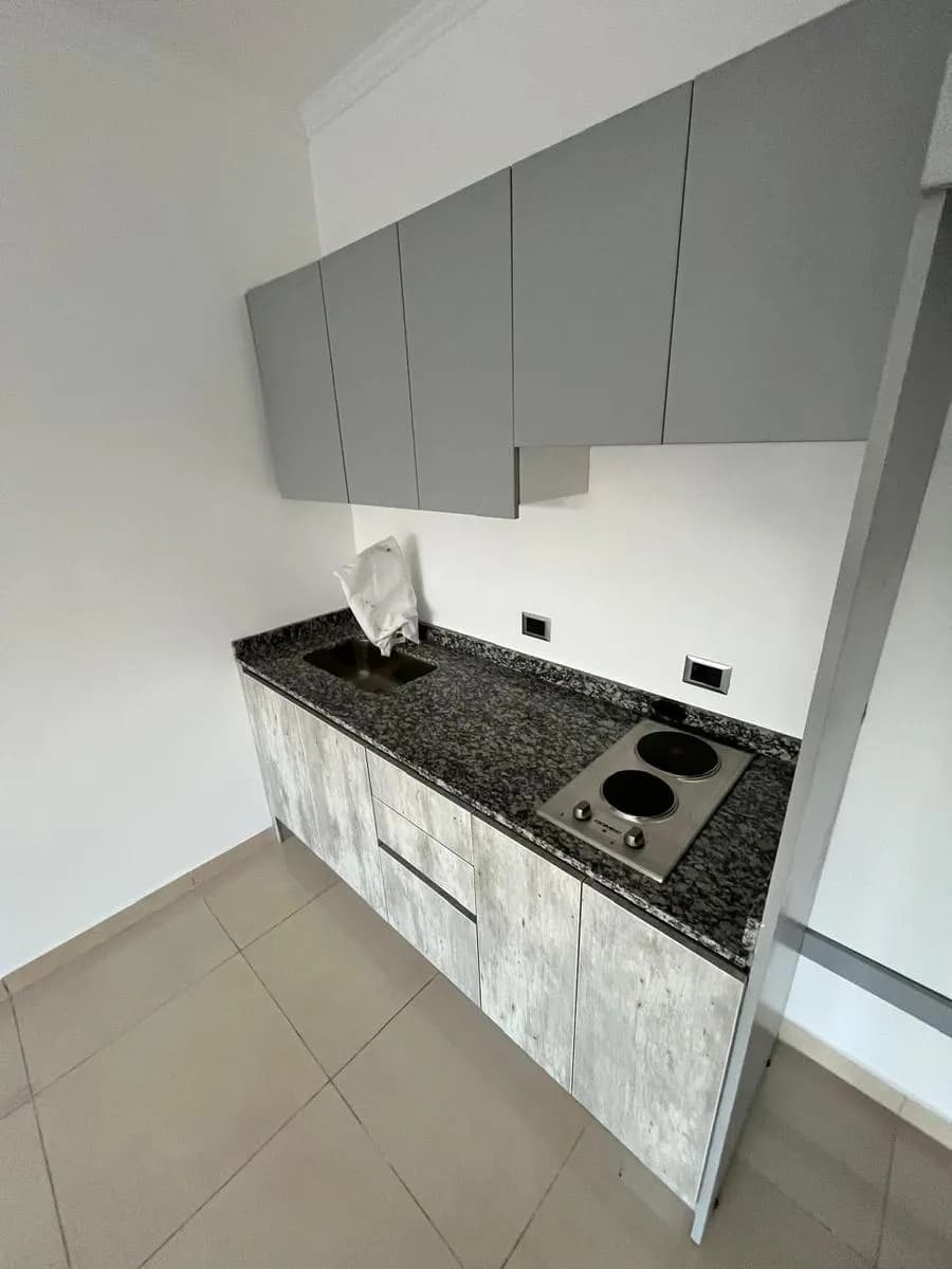 Monoambiente  apto profesional en alquiler