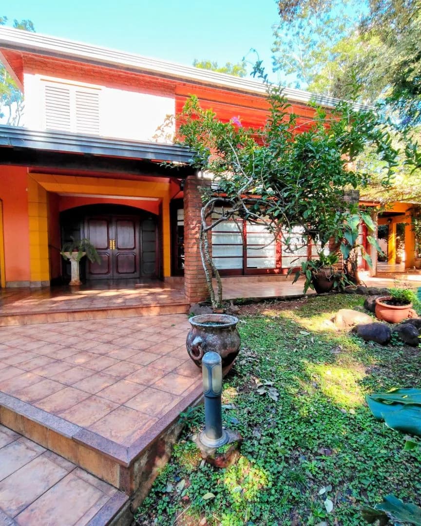 Hermosa casa quinta en Posadas, Misiones, en exclusiva zona.