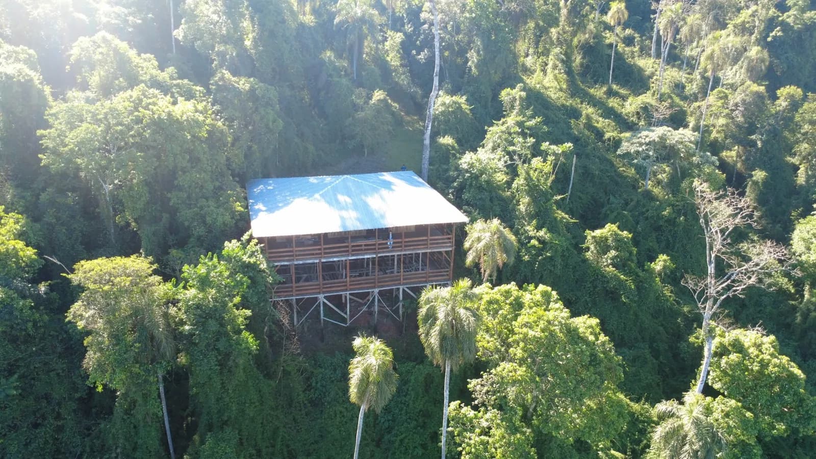 2 Hectáreas con frente al Río Uruguay y casa de madera, El Soberbio, Misiones