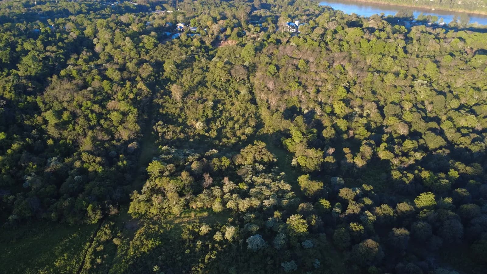 En Venta 3 hectareas en zona Urbana en El Soberbio, Misiones