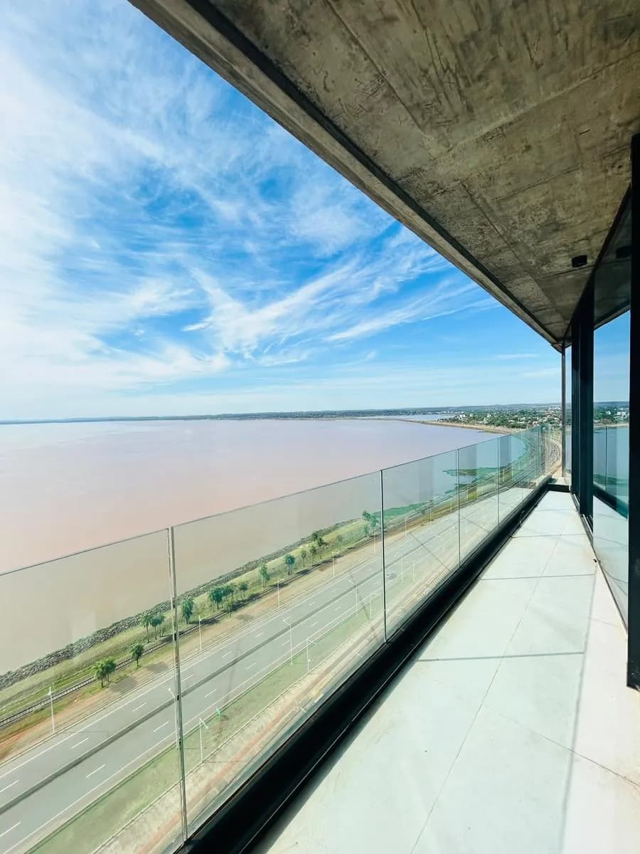 Departamento dos ambientes Torre IPLyC Costanera