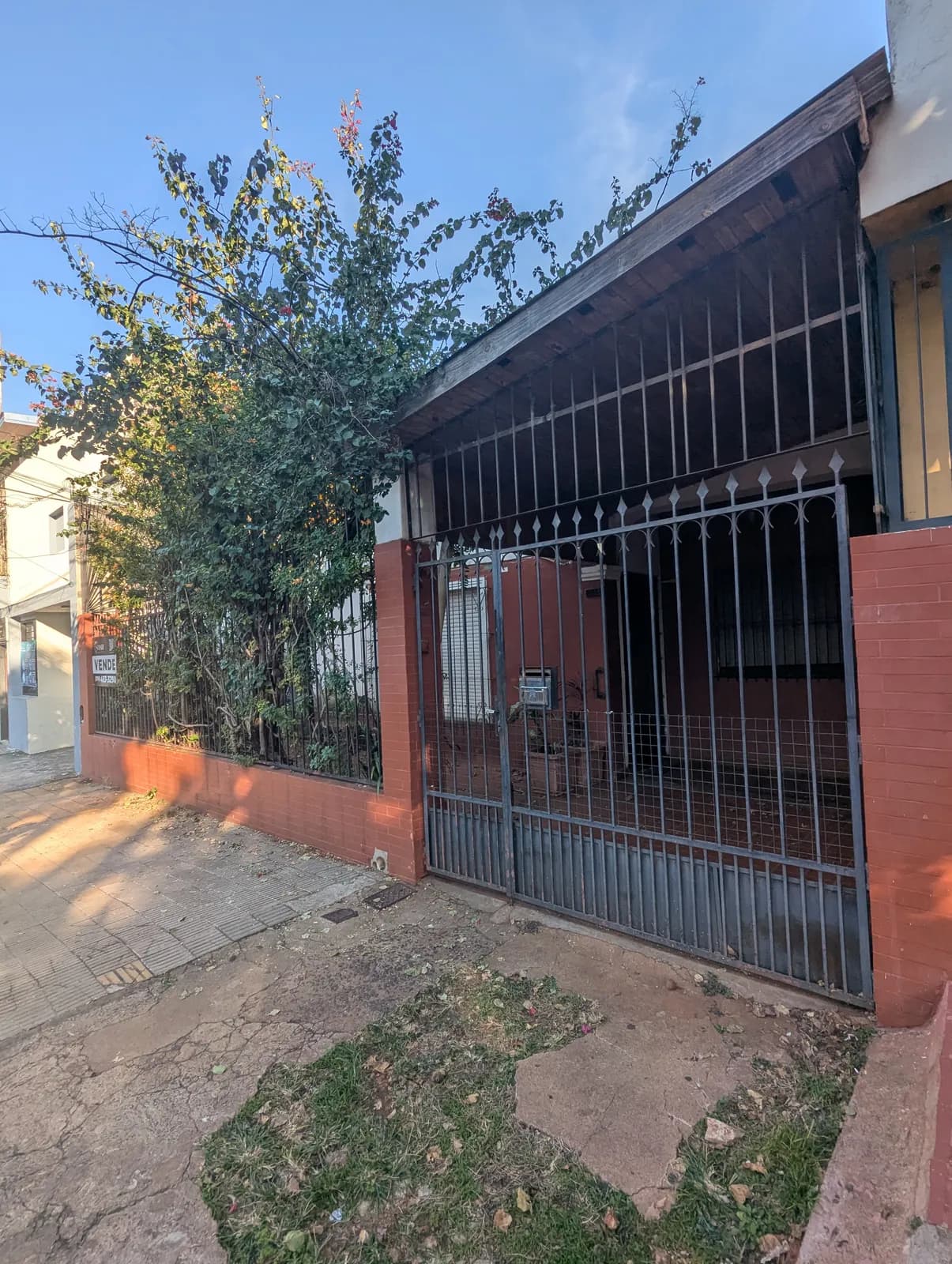 Fachada de casa en venta