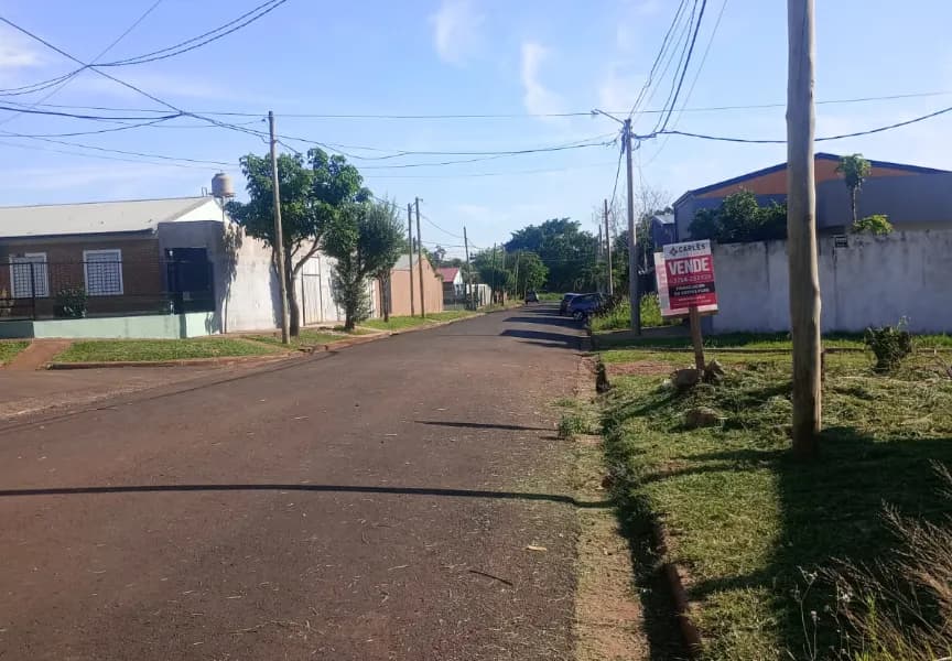 Hermoso lote en esquina con construcción a terminar