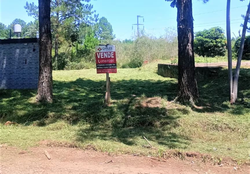 Hermoso terreno en Barrio del Lago