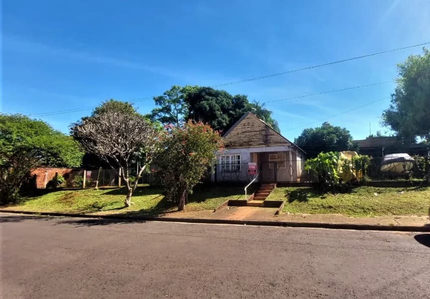 ESPECTACULAR Lote sobre Av Francisco de Haro