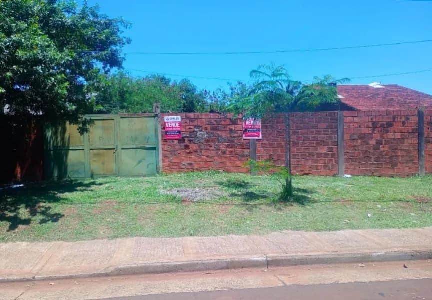 Hermoso y amplio lote en avenida, a pasos del río, Zona Club CAPRI