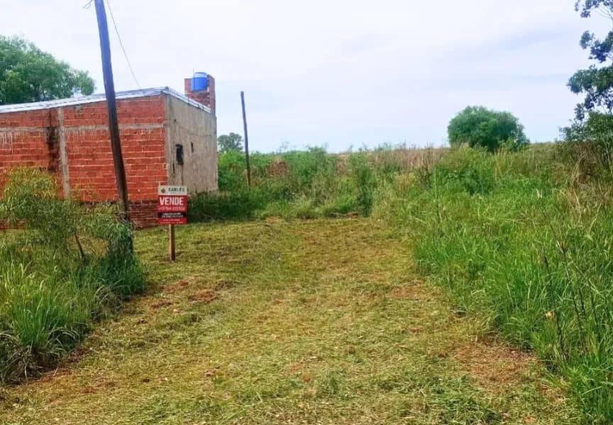 Bº Tacuaritas - Terreno en condominio
