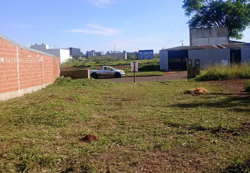 Excelente lote en Bº Itaembé Guazú.